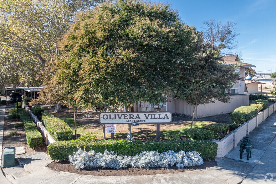 More Photos Of 2451 Olivera Rd, Concord Apartments For Sale