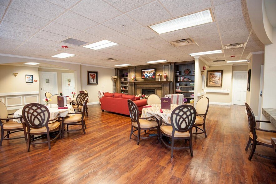 More Photos Of 950 L Ave, National City Assisted Living For Sale