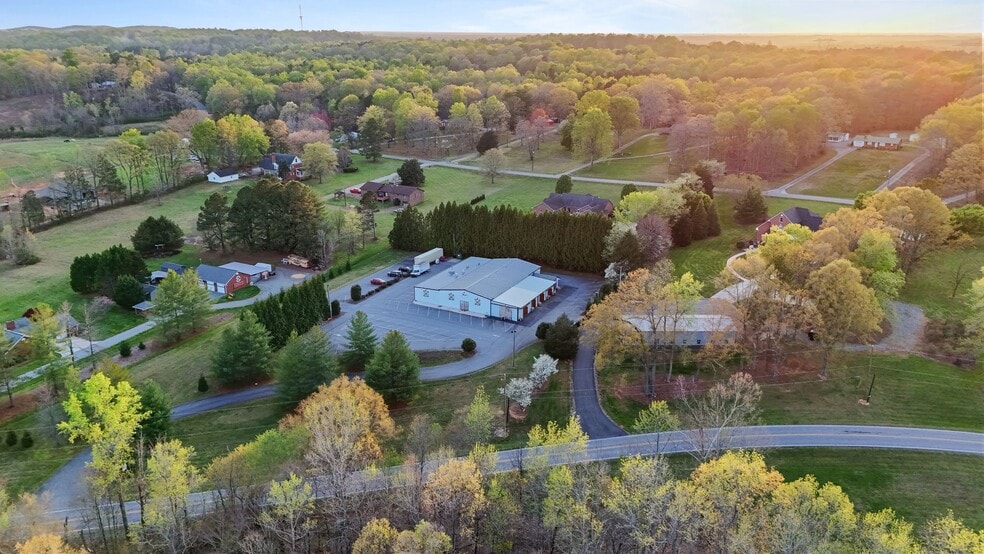 More Photos Of 2929 Hedrick Mill Rd, Lexington Lodge Meeting Hall For Sale