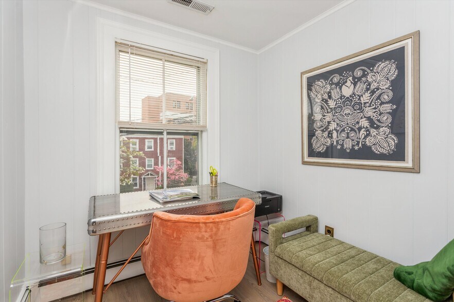 More Photos Of 37 Arch St, Greenwich Office For Sale