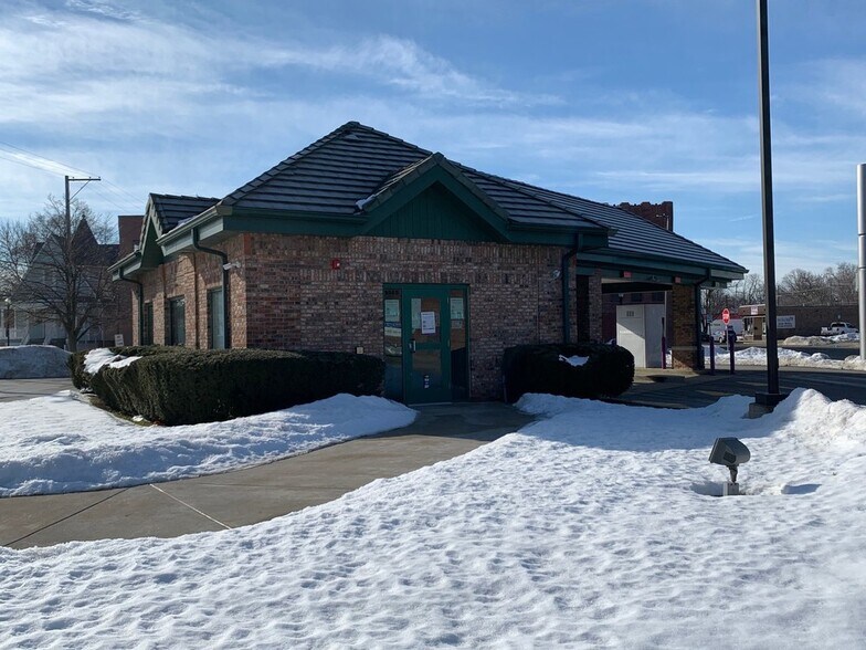 Primary Photo Of 5545 S. Hohman Ave, Hammond Bank For Sale