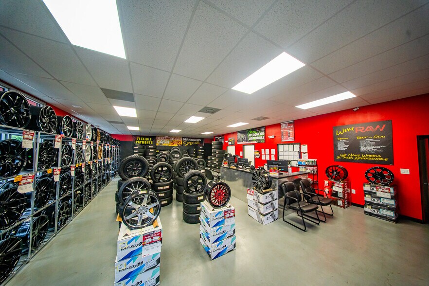 More Photos Of 101 NW 27th Ave, Miami Auto Repair For Sale