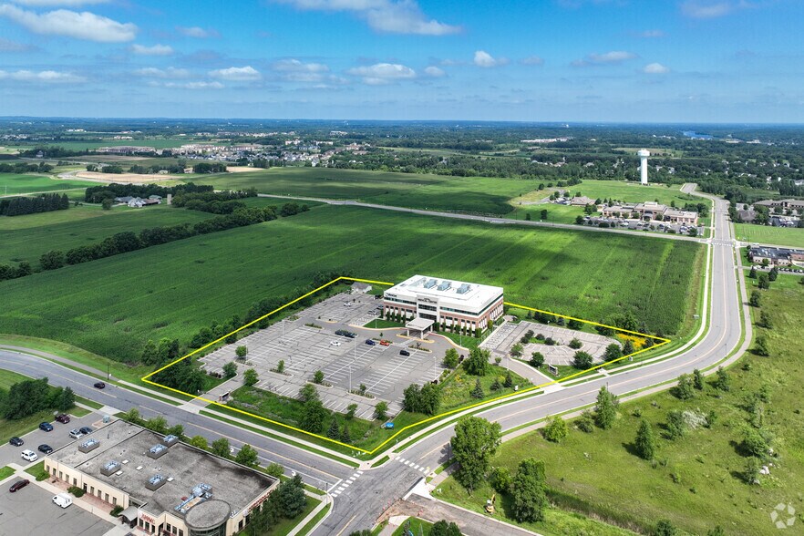 More Photos Of 2251 Connecticut Ave S, Sartell Medical For Lease