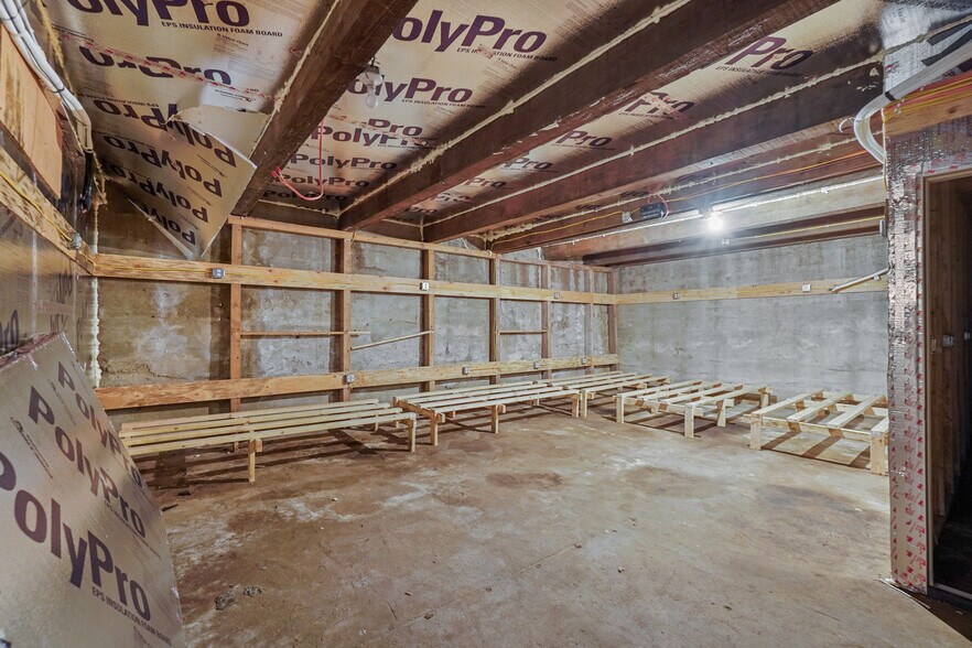 More Photos Of 72 PARKER St, Woonsocket General Retail For Sale