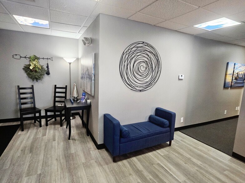 More Photos Of 9031 W 151st St, Orland Park Office For Lease