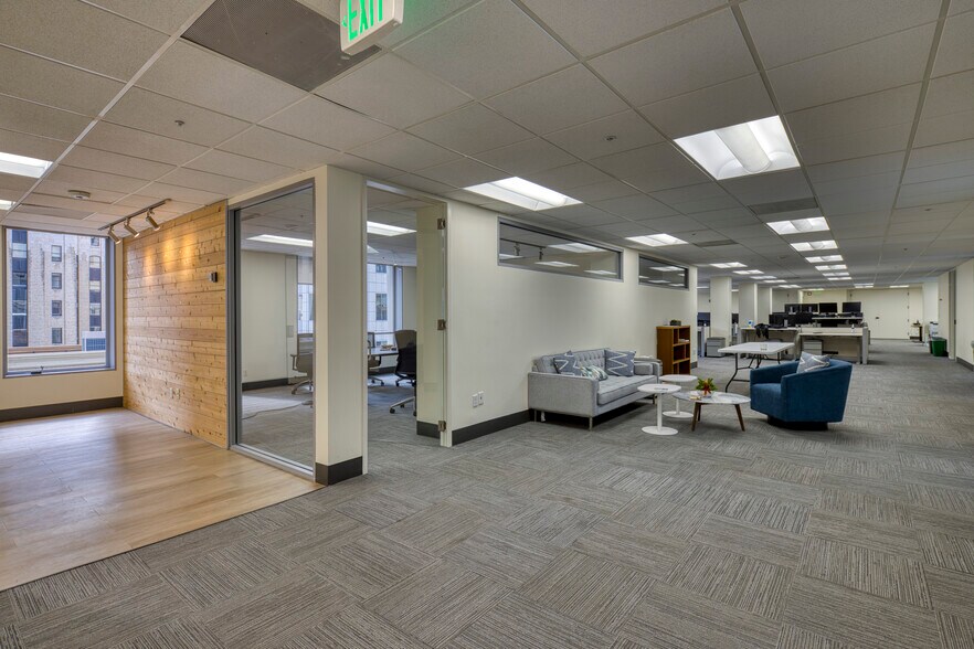 More Photos Of 200-216 Pine St, San Francisco Office For Sale