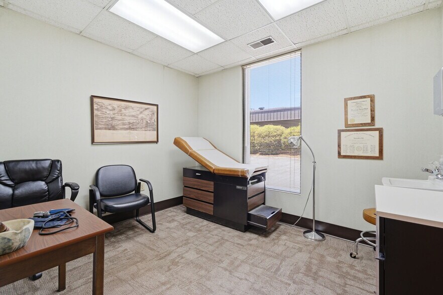 More Photos Of 319 Mocksville Ave, Salisbury Healthcare For Sale