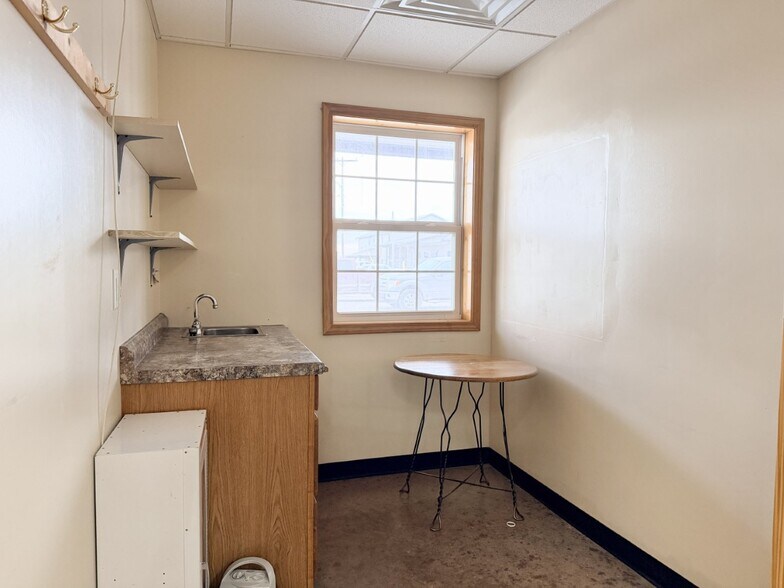 More Photos Of 302 S Broadway St, Jamesport General Retail For Sale