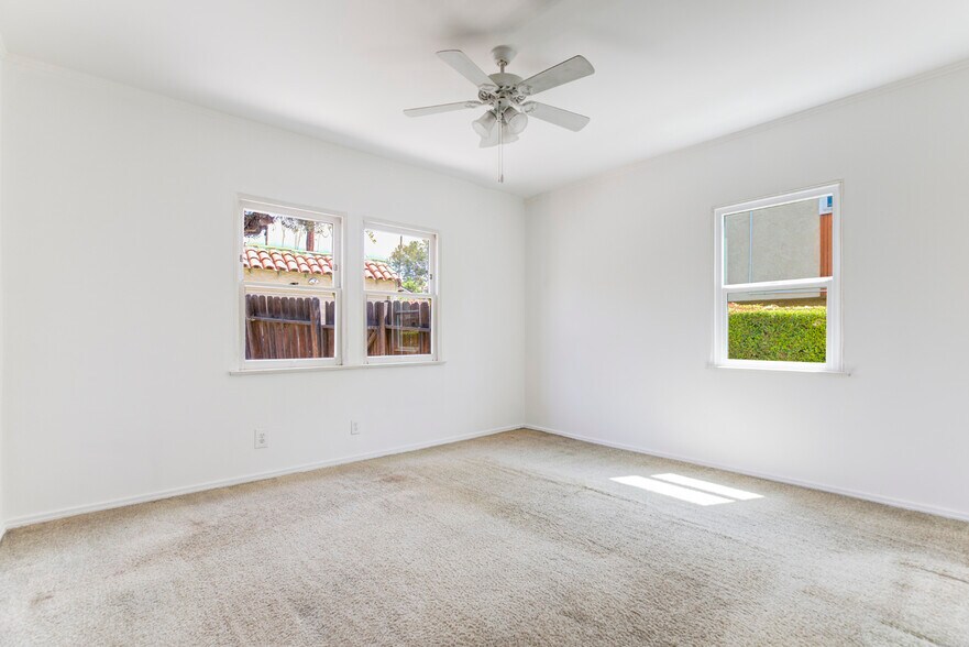 More Photos Of 4909 York Blvd, Los Angeles Office For Sale