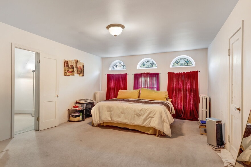 More Photos Of 461 Linwood Ave, Buffalo Apartments For Sale