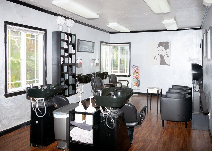 More Photos Of 3449 Mission Ave, Carmichael Office Residential For Sale