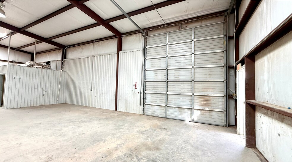 More Photos Of 12920 State Highway 191, Midland Warehouse For Lease
