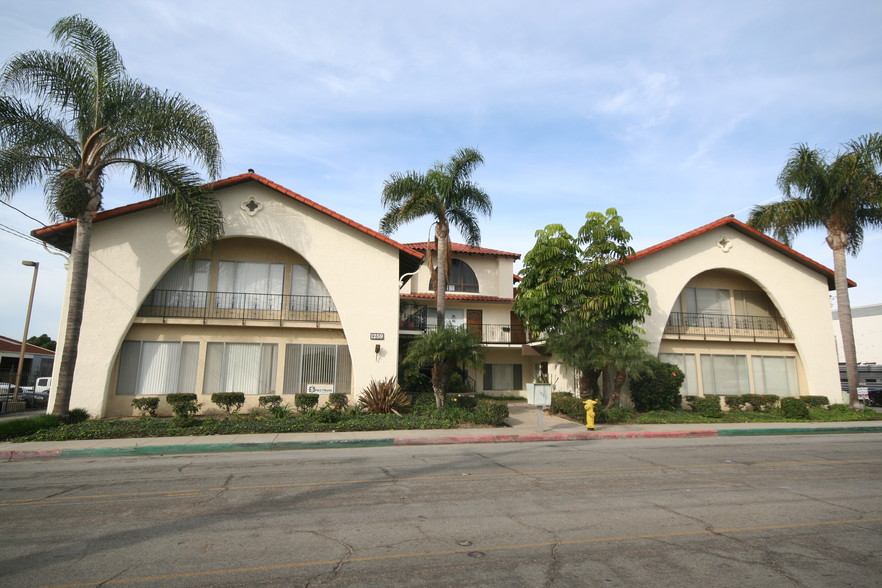 Primary Photo Of 1255-1259 Callens Rd, Ventura Office For Lease