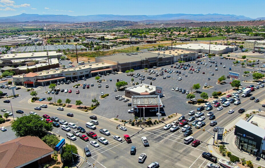 More Photos Of 875-1025 W Red Cliffs Dr, Washington Unknown For Lease