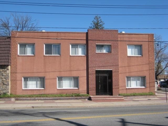 More Photos Of 837 Old Country Rd, Westbury Office For Sale