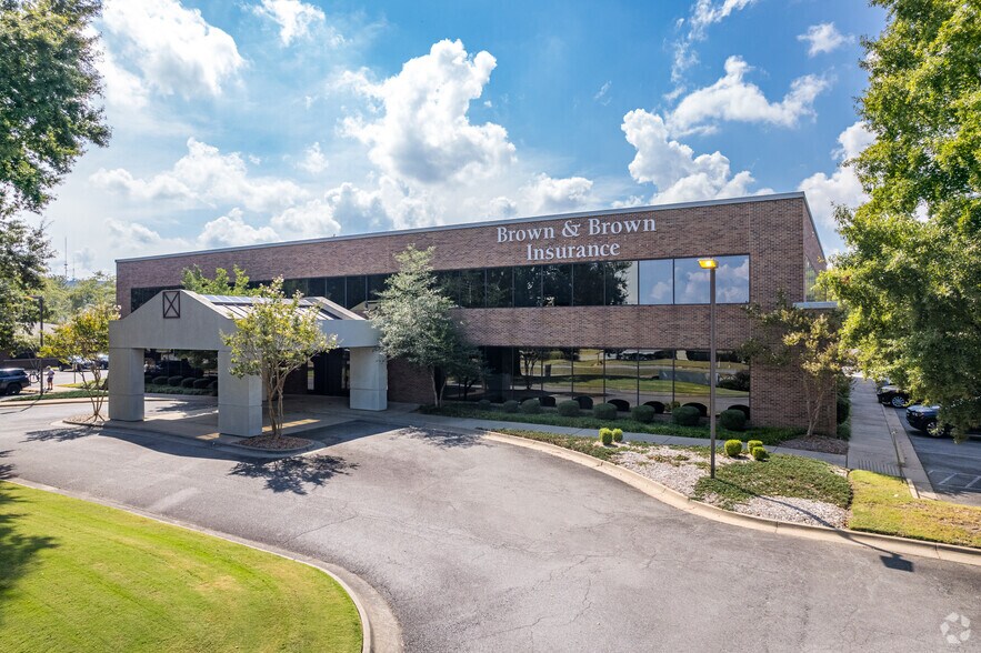 Primary Photo Of 2120 Riverfront Dr, Little Rock Office For Lease