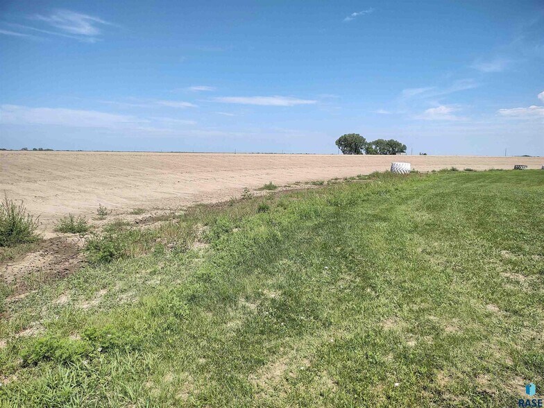 More Photos Of 1300 SE 3rd Ave, Miller Land For Sale