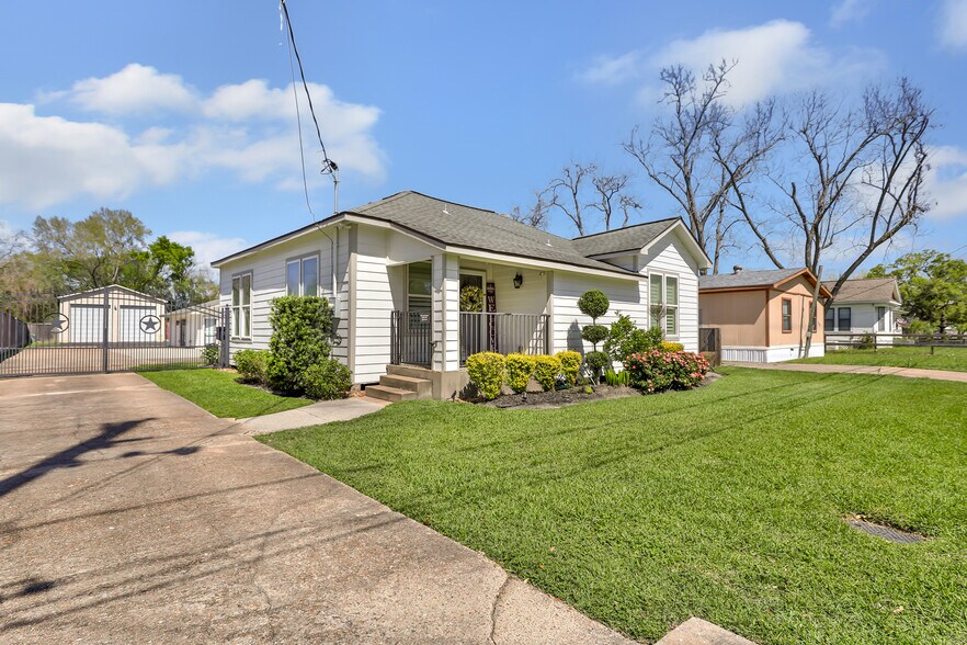 Primary Photo Of 203 Isaacks Rd, Humble Office For Lease