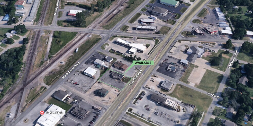 Primary Photo Of 905 N Lynn Riggs Blvd, Claremore Restaurant For Lease