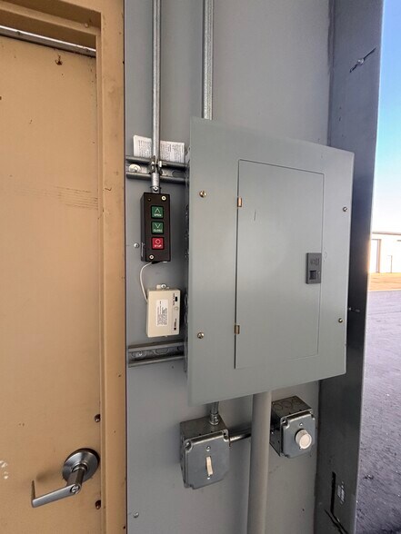 More Photos Of 1439 7th St, Houlton Self Storage For Sale