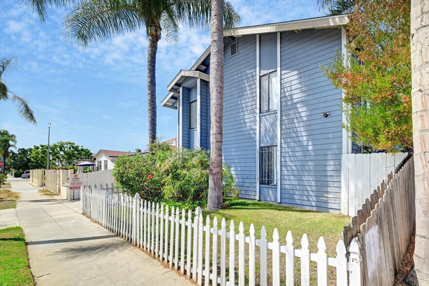 More Photos Of 4218 46th St, San Diego Apartments For Sale