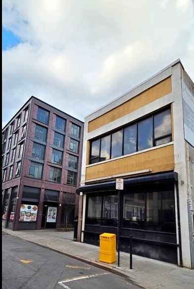 More Photos Of 144 Washington St, Newark Storefront Retail Office For Lease