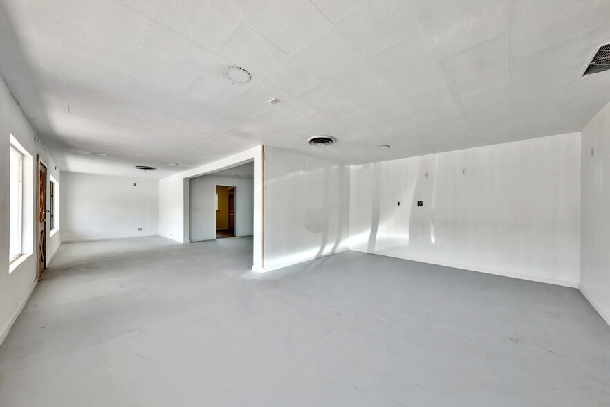 More Photos Of 3129 S Carson St, Carson City General Retail For Sale