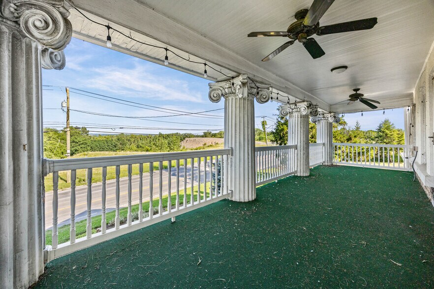 More Photos Of 3610 County Road 6, Geneva Restaurant For Sale