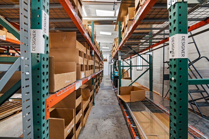 More Photos Of 11240 Playa Ct, Culver City Loft Creative Space For Lease