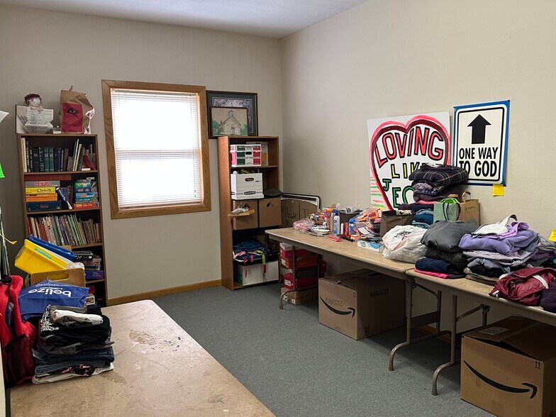 More Photos Of 3906 CR 2600, Dearing Specialty For Sale