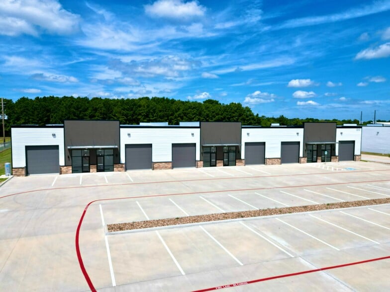More Photos Of 18011 Cypress Rose Hill Rd, Cypress Unknown For Lease