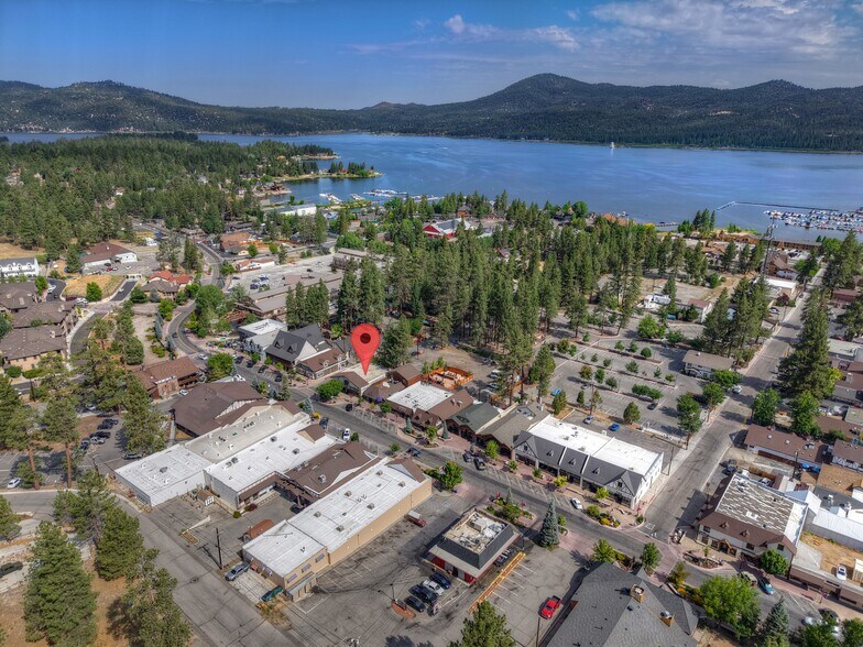 More Photos Of 40728 Village Dr, Big Bear Lake Storefront For Sale