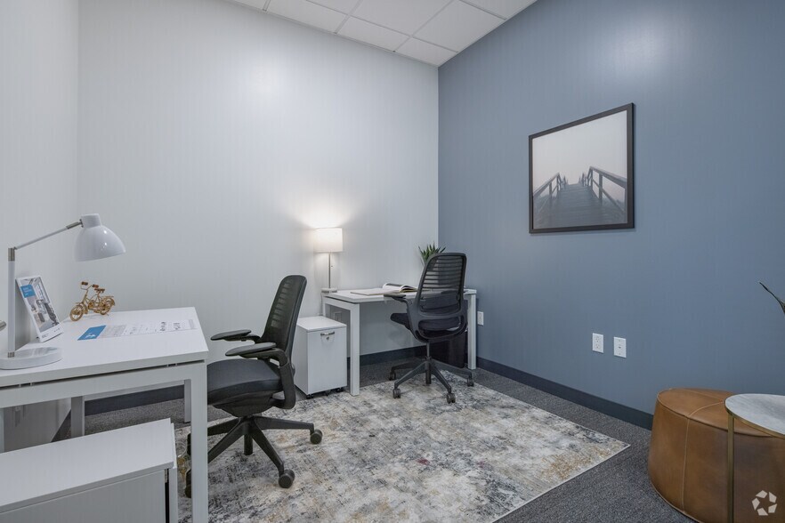 More Photos Of 2450 Colorado Ave, Santa Monica Coworking Space