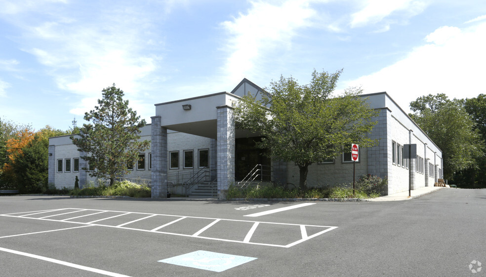 Primary Photo Of 207 Commercial Ct, Morganville Medical For Lease