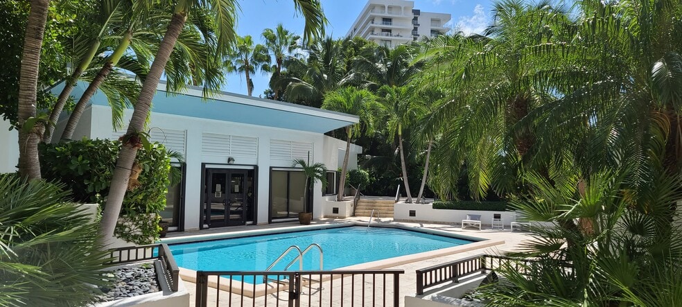More Photos Of 151 SE 15th Rd, Miami Loft Creative Space For Sale
