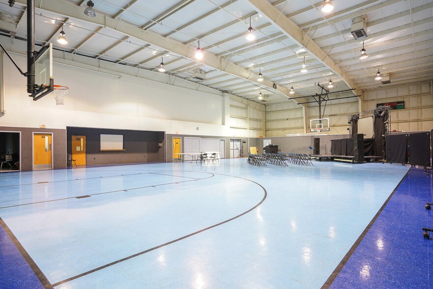 More Photos Of 1110 S 12th St, Fort Smith Religious Facility For Sale