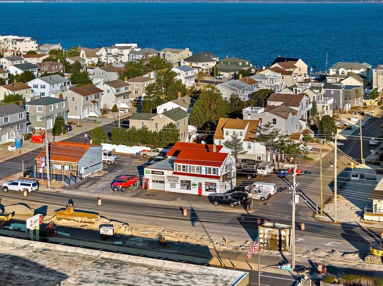 More Photos Of 12000 Long Beach Blvd, Long Beach Township Auto Repair For Sale