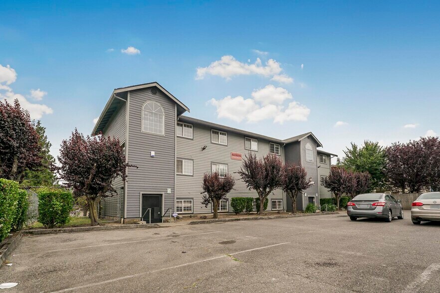 More Photos Of 7603 Pacific Ave, Tacoma Apartments For Sale