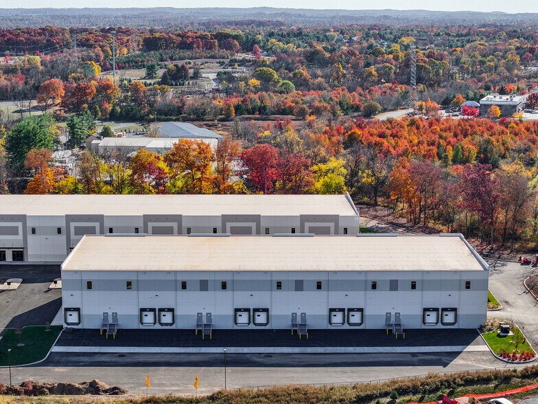 More Photos Of 1 Barbiche Dr, Flemington Unknown For Lease