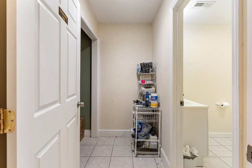 More Photos Of 226 E Main St, Union Storefront Retail Residential For Sale