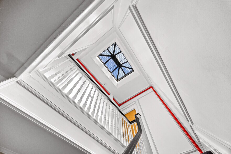 More Photos Of 311 W 78th St, New York Apartments For Sale