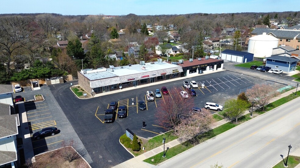 Primary Photo Of 332-350 S Main St, Bartlett General Retail For Lease