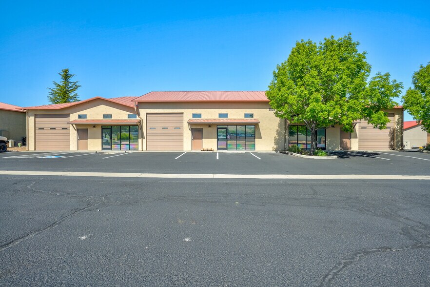 More Photos Of 3019 Centerpointe East Dr, Prescott Office For Lease