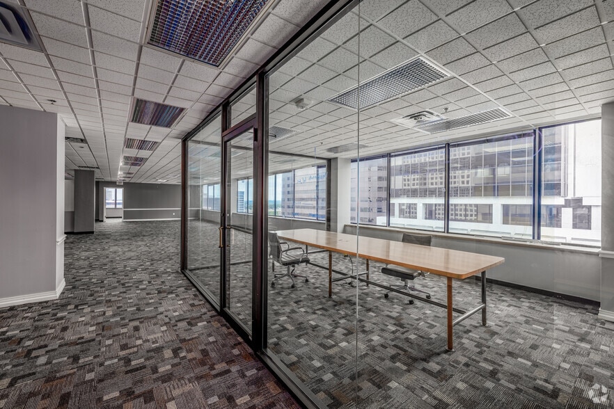 More Photos Of 601 S Boulder Ave, Tulsa Office For Sale