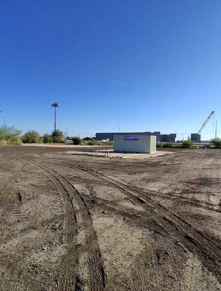 More Photos Of 19051 S Arizona Ave, Chandler Contractor Storage Yard For Lease
