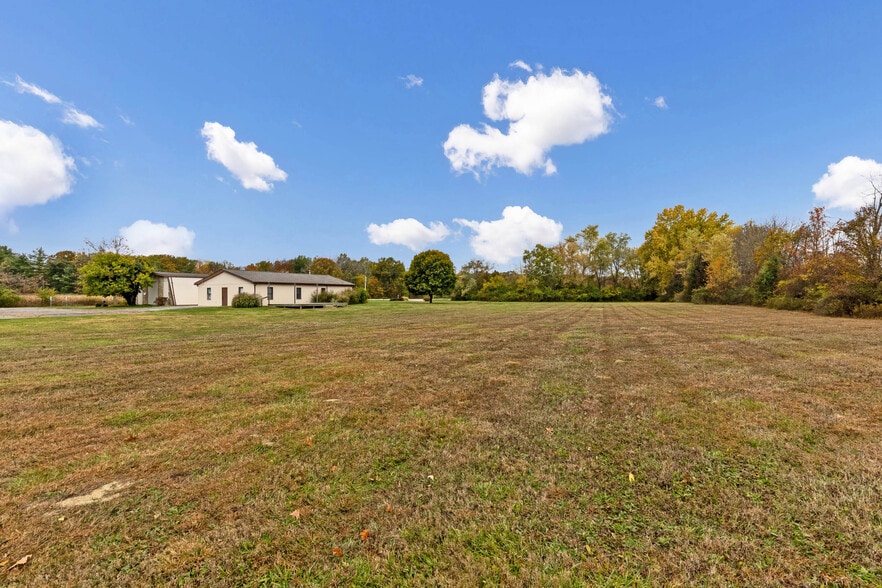 More Photos Of 4277 Columbus Pike, Delaware Religious Facility For Sale