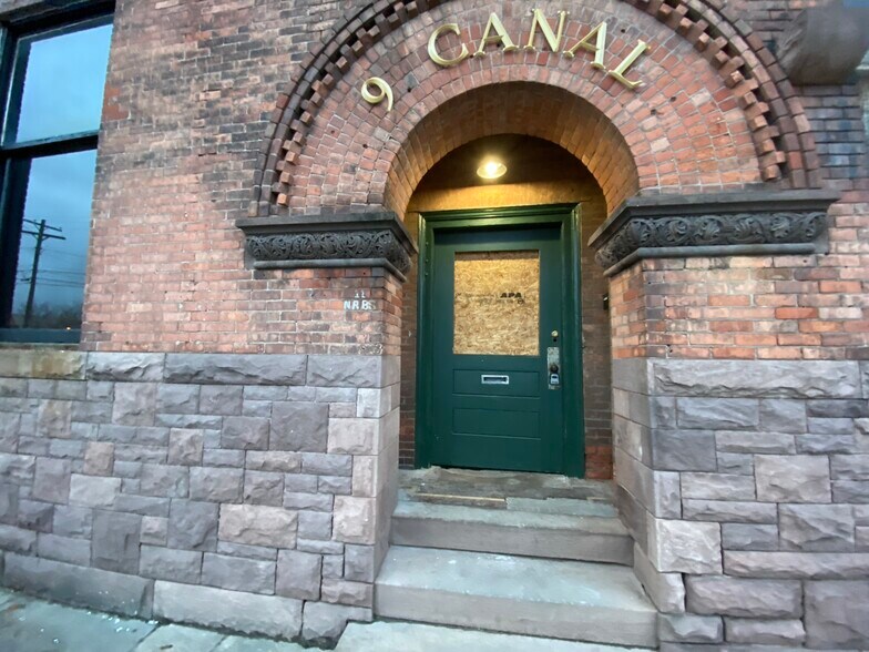 More Photos Of 9-13 Canal St, Rochester Manufacturing For Lease