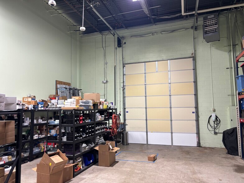 More Photos Of 8508-8542 Virginia Meadows Dr, Manassas Light Manufacturing For Sale