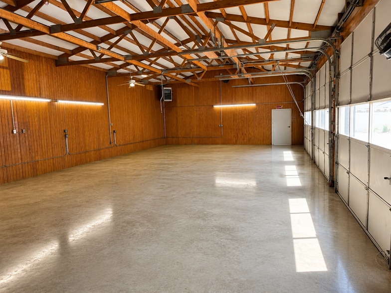 More Photos Of 512 N Berkeley Blvd, Goldsboro Freestanding For Lease