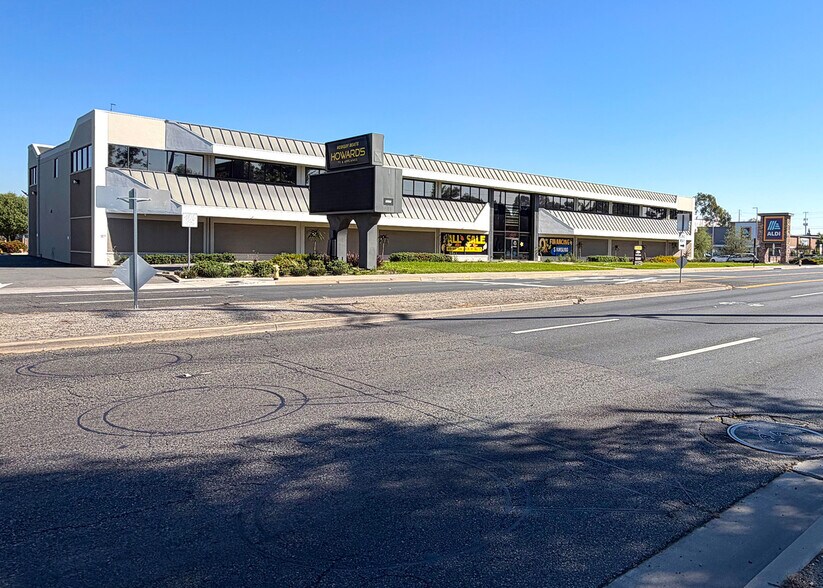 More Photos Of 901 E Imperial Hwy, La Habra Office For Sale